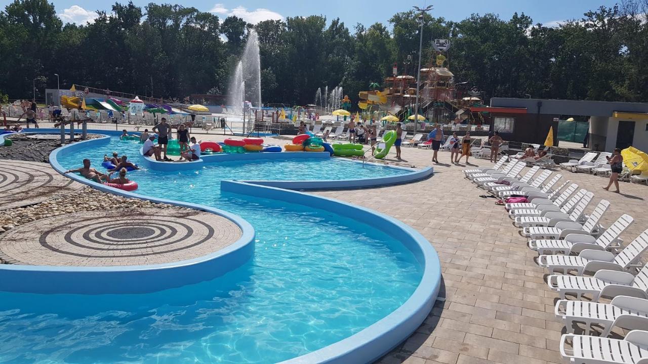 Jenny Home Mojmirovce Bagian luar foto
