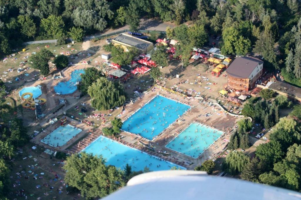 Jenny Home Mojmirovce Bagian luar foto